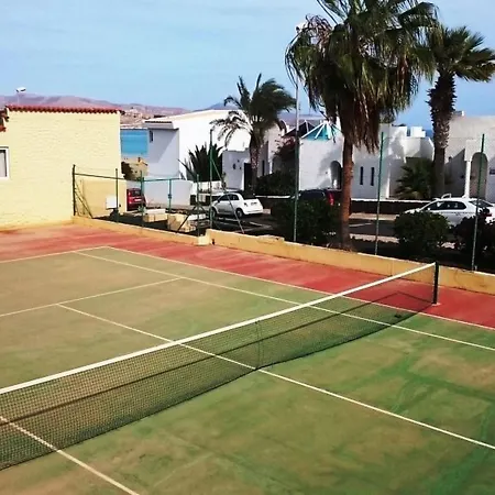 Moderne Casavovo Mit Terrasse By Interhome Daire *